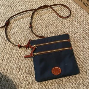 Dooney & Bourke small crossbody